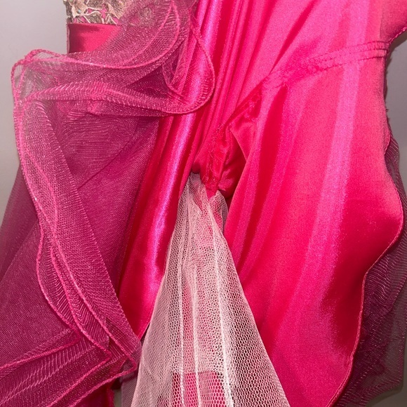 MoriLee HOT pink formal dress homecoming, prom, formal size 0 - Picture 9 of 15